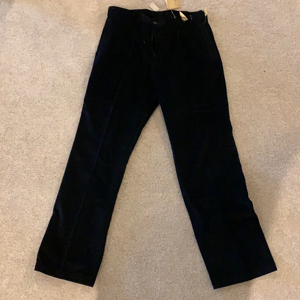 Men’s relaxed fit corduroy black pants